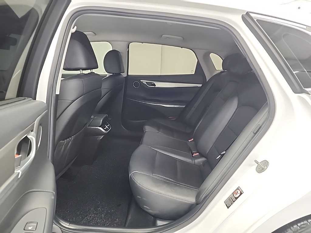 HYUNDAI Grandeur - Vista 12