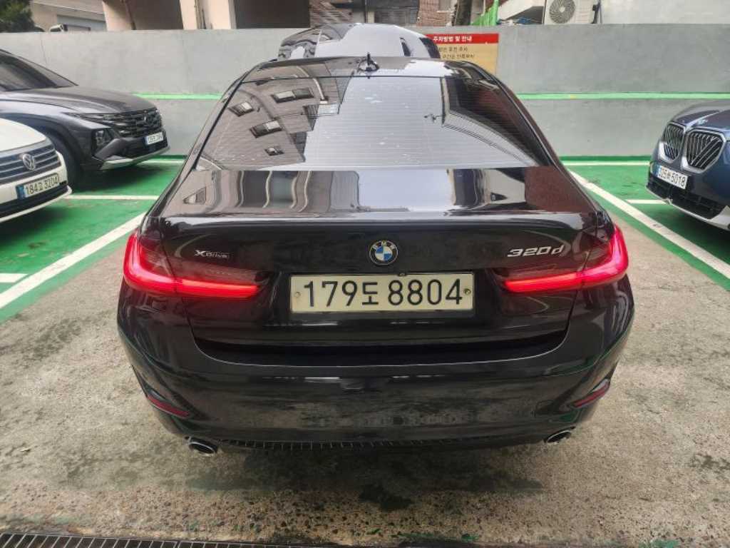 BMW 3 series - Vista 4