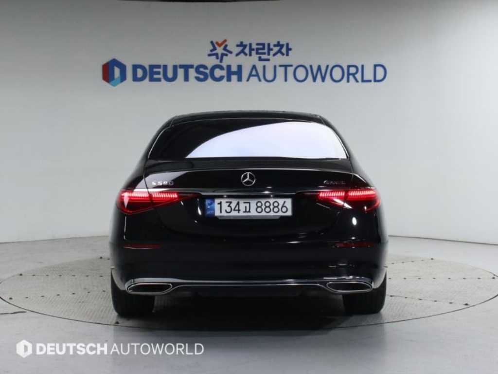 Mercedes Benz S Class - Vista 4