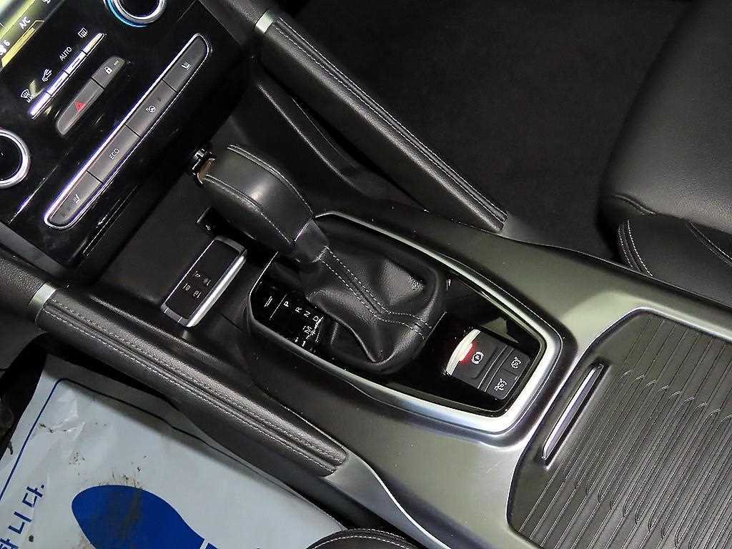 SAMSUNG QM6 - Vista 12