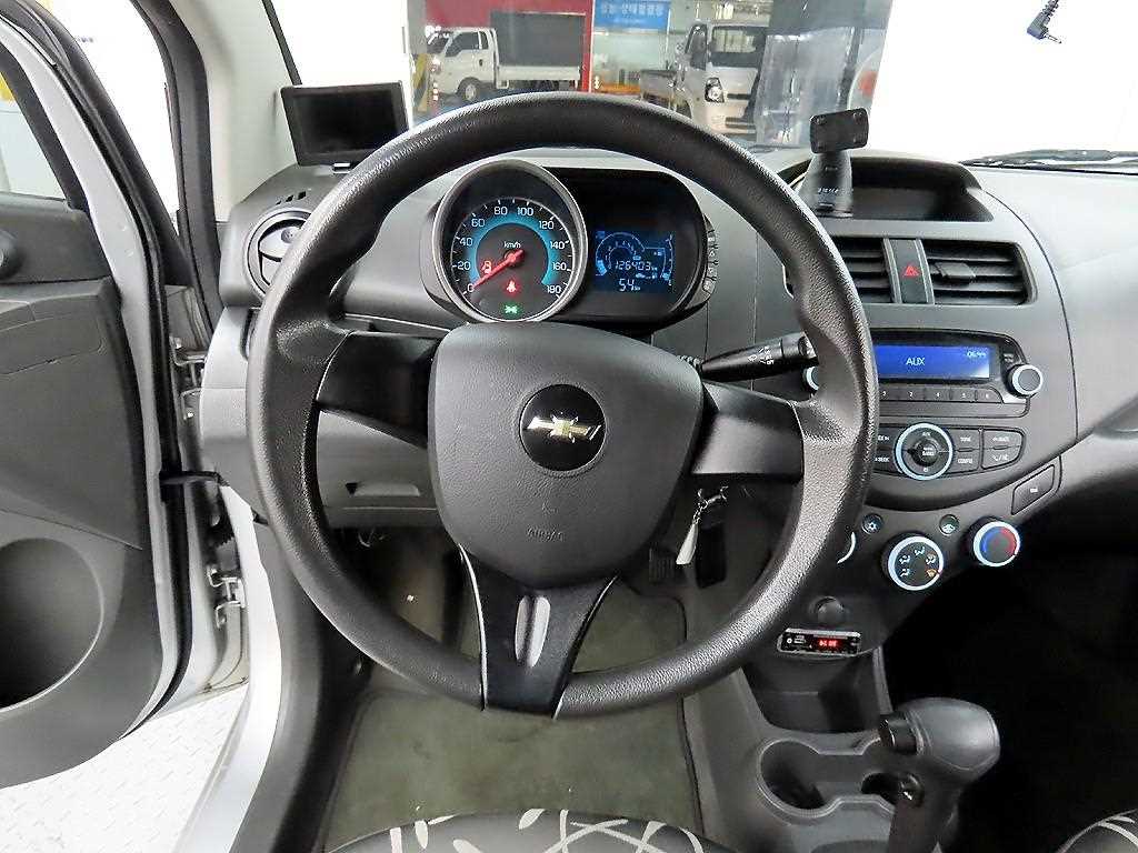 Chevrolet Spark - Vista 9