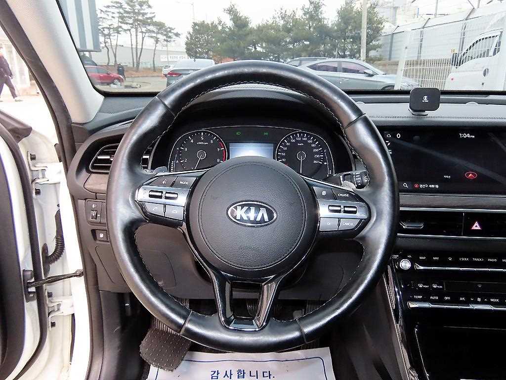 KIA K7 - Vista 8