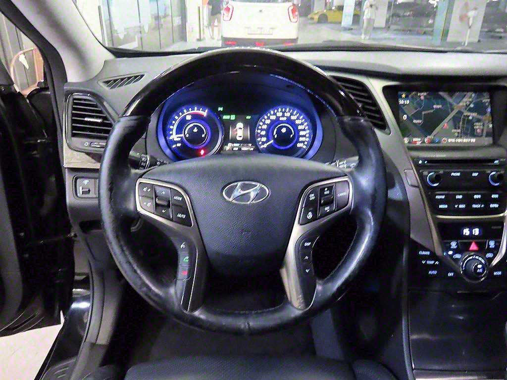 HYUNDAI Grandeur - Vista 8