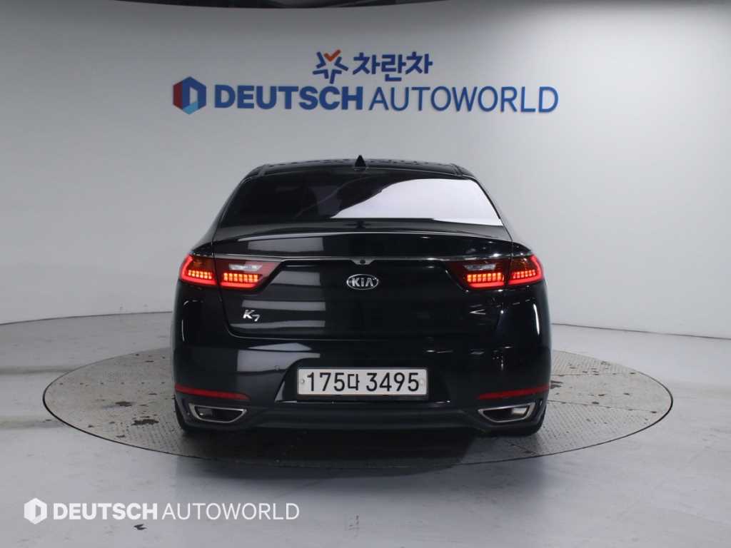 KIA K7 - Vista 4
