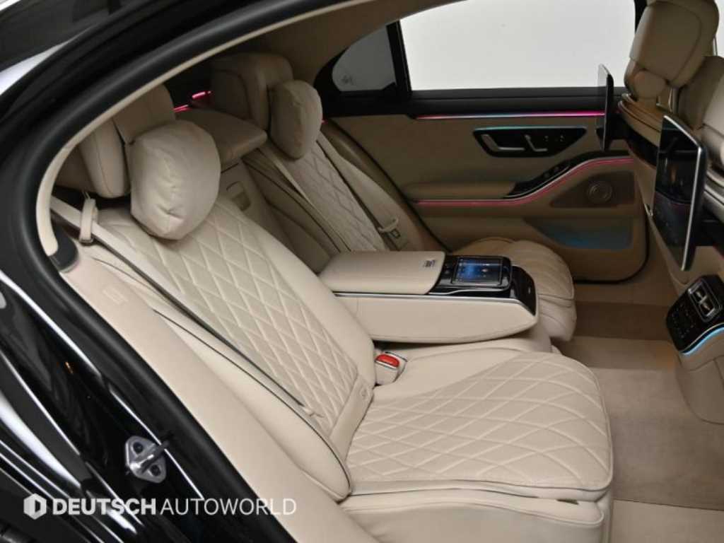 Mercedes Benz S Class - Vista 12