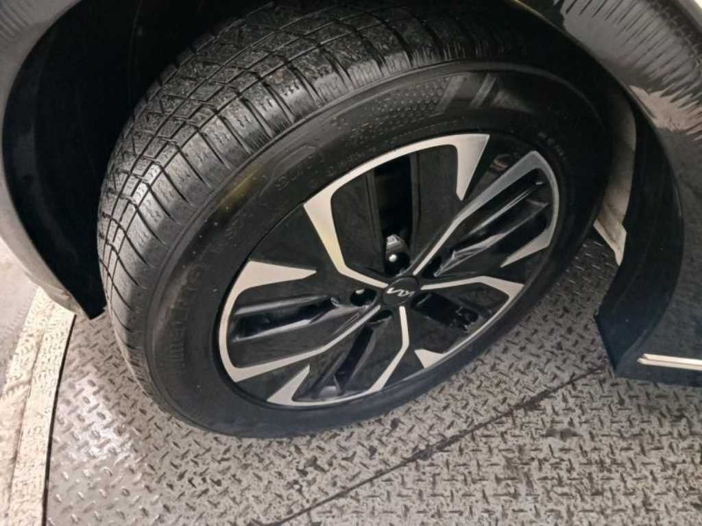 KIA EV6 2022 Blanco - Importación desde Corea - HF Imports Iquique - Foto 20