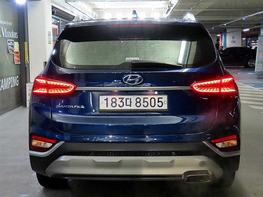 HYUNDAI Santa Fe - Vista 5