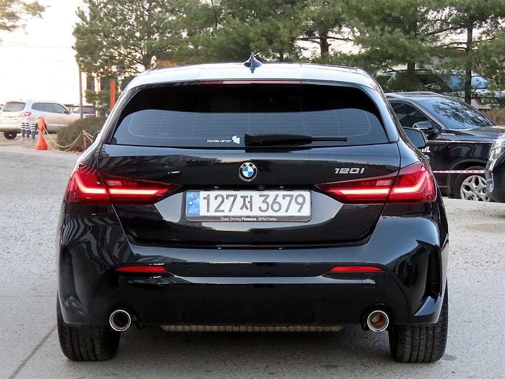 BMW 1 series - Vista 5