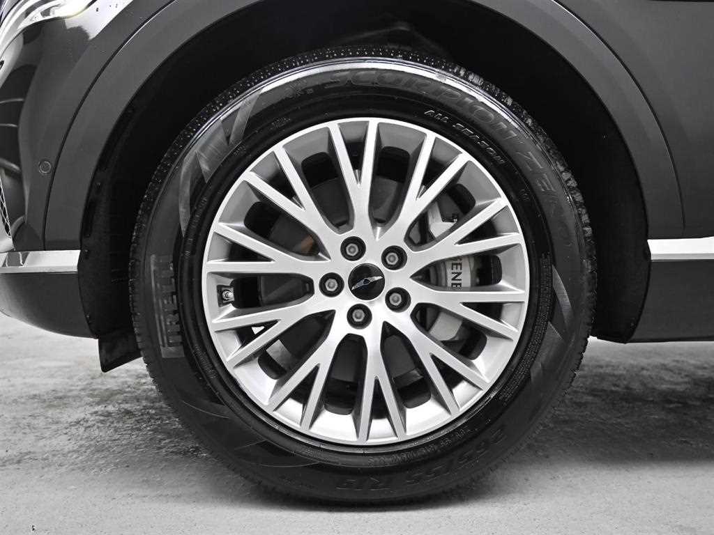 Genesis GV80 - Vista 5