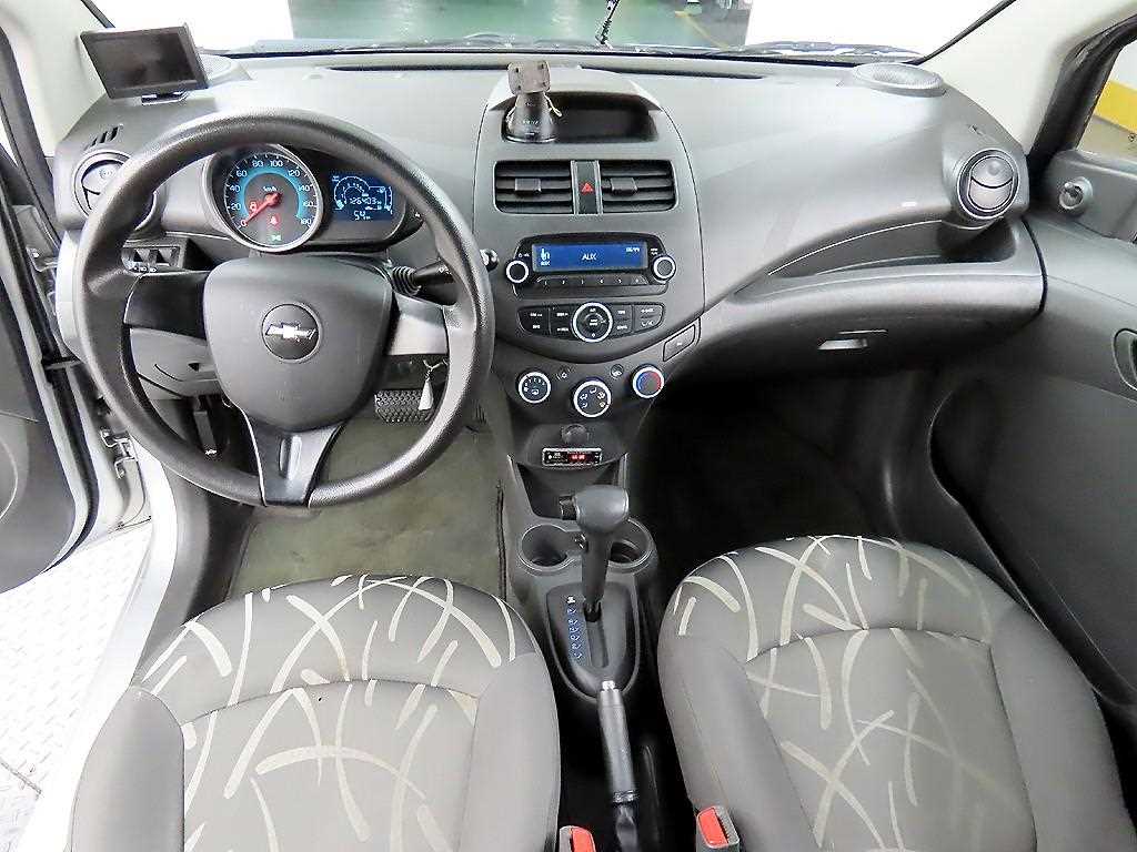 Chevrolet Spark - Vista 7