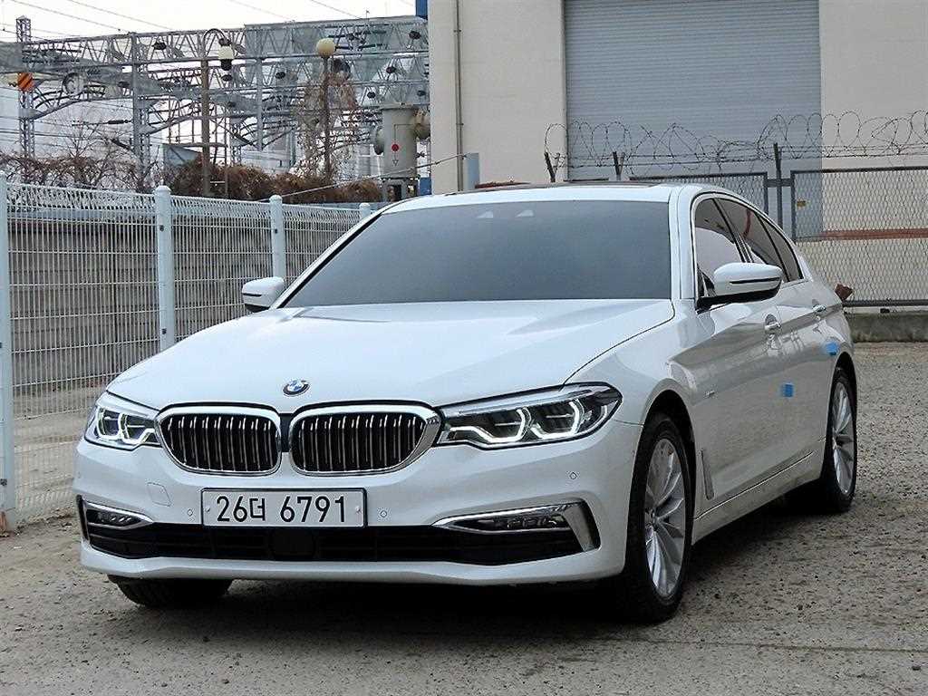 BMW 5 Series - Vista 2