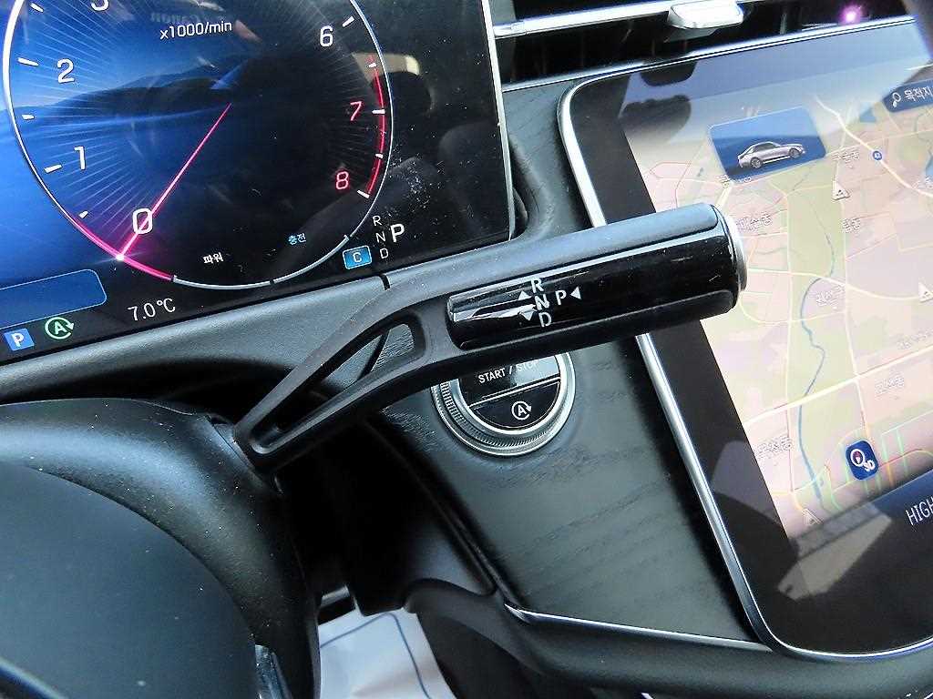 Mercedes Benz E class - Vista 10