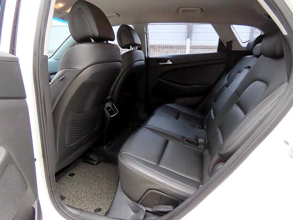 HYUNDAI Tucson - Vista 6