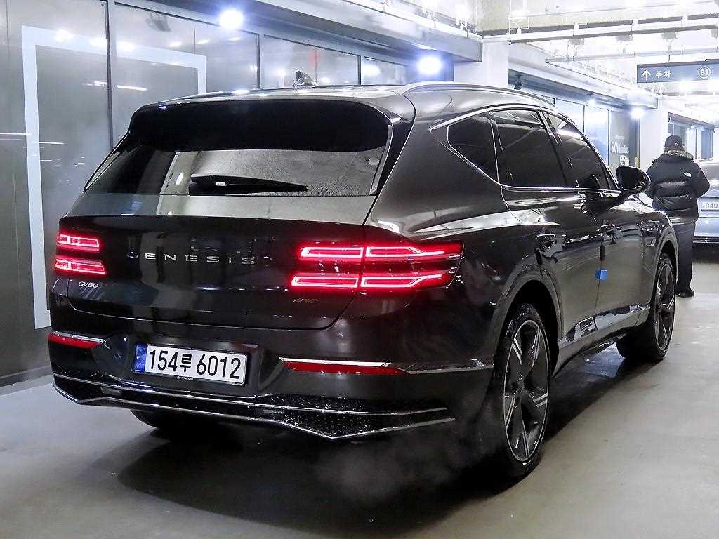 Genesis GV80 - Vista 4