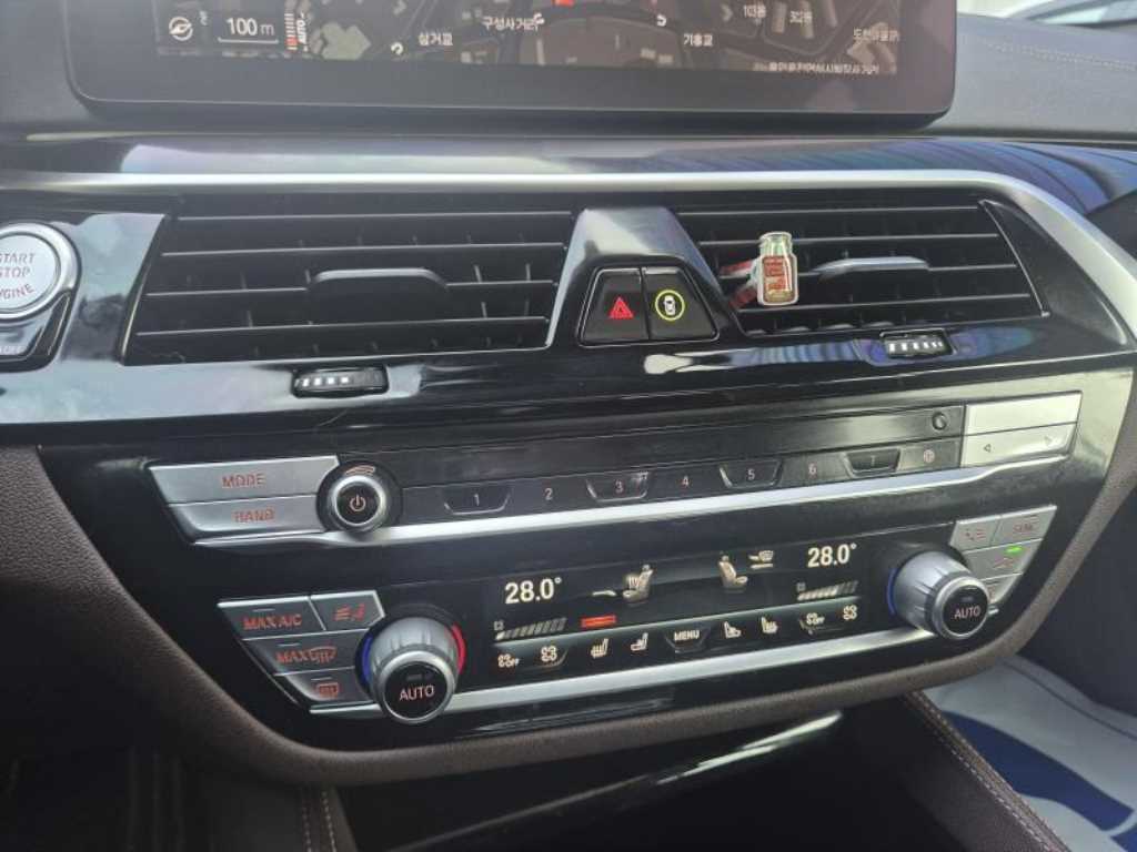 BMW 5 Series - Vista 10