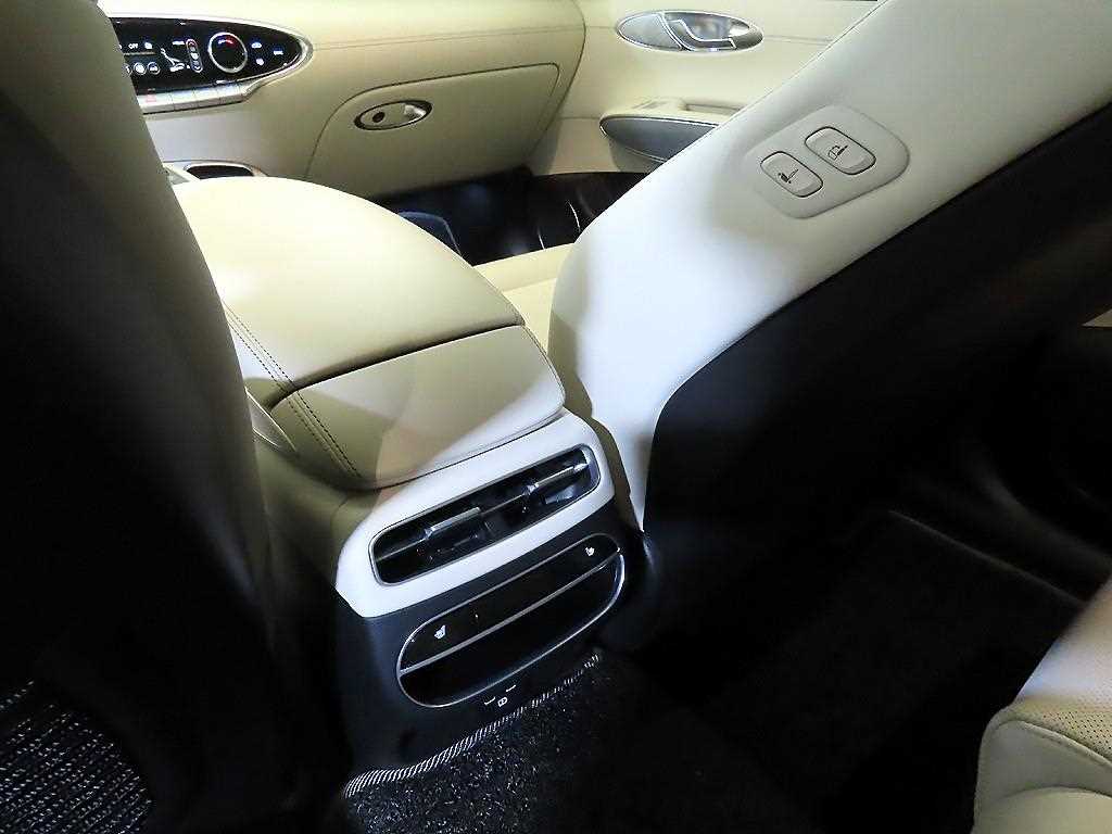 Genesis GV70 2022 Azul - Importación desde Corea - HF Imports Iquique - Foto 14