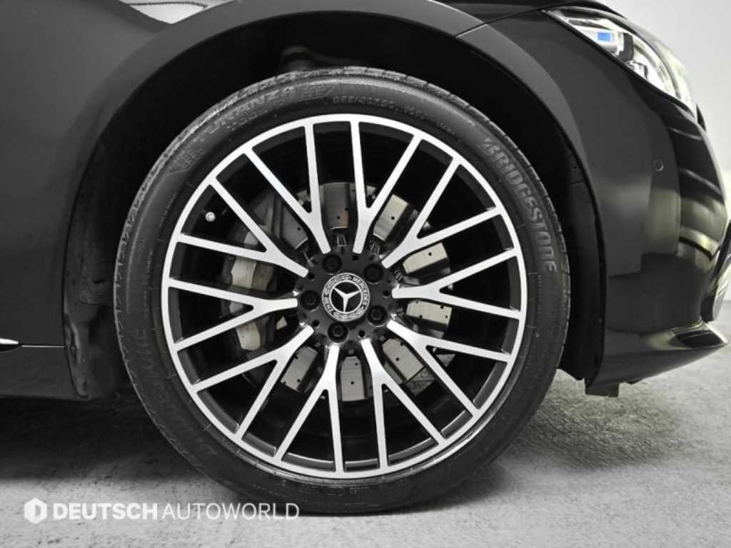 Mercedes Benz S Class - Vista 5