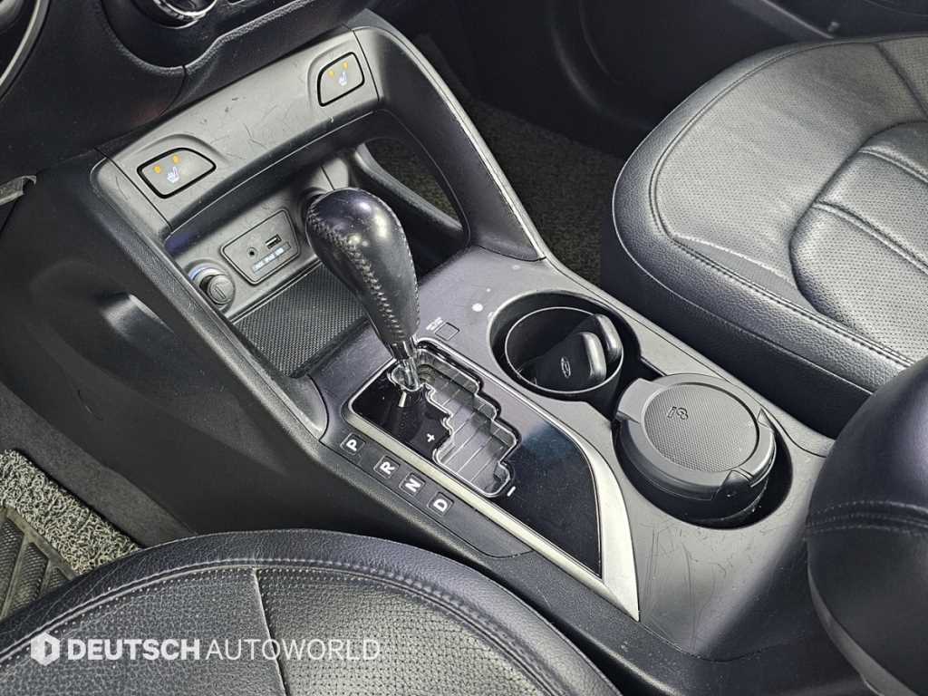 HYUNDAI Tucson - Vista 9