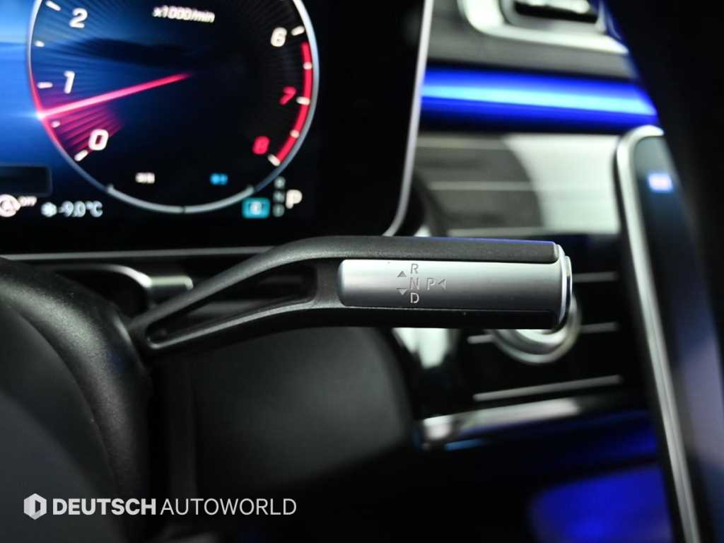 Mercedes Benz S Class - Vista 9