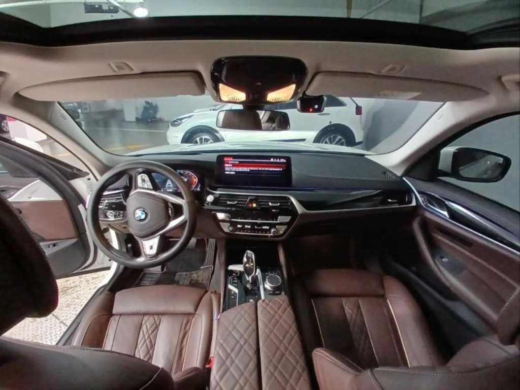 BMW 5 Series - Vista 6