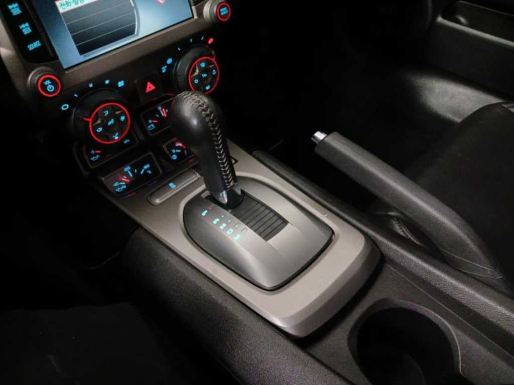 Chevrolet Camaro 2015 Amarillo - Importación desde Corea - HF Imports Iquique - Foto 14