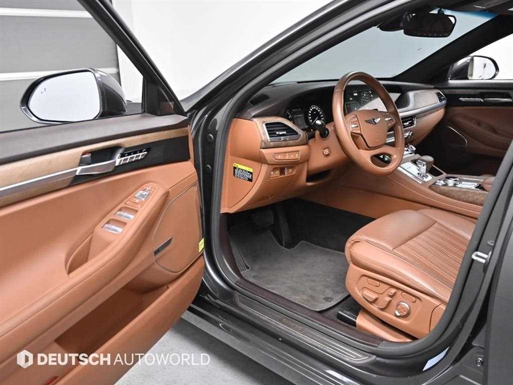 Genesis G90 - Vista 11