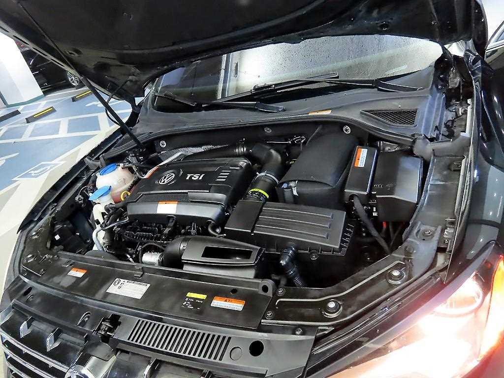 Volkswagen Passat 2015 Negro - Importación desde Corea - HF Imports Iquique - Foto 19