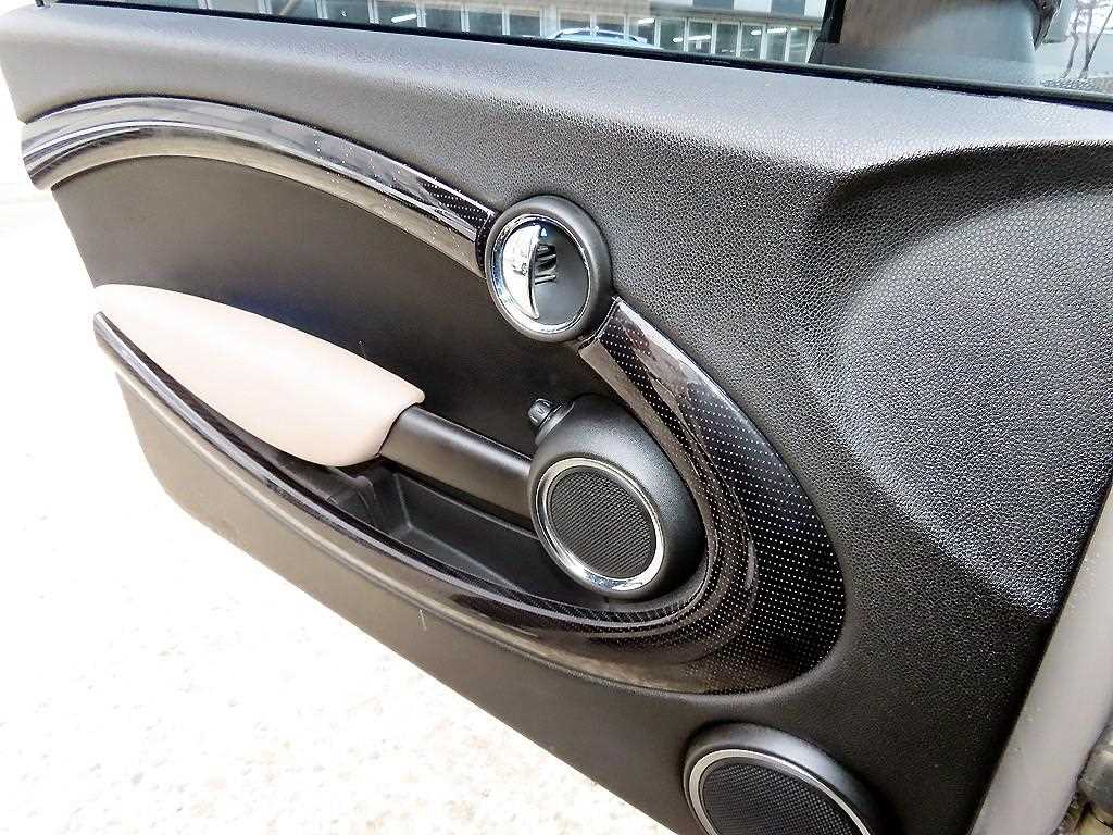 Mini Cooper - Vista 11