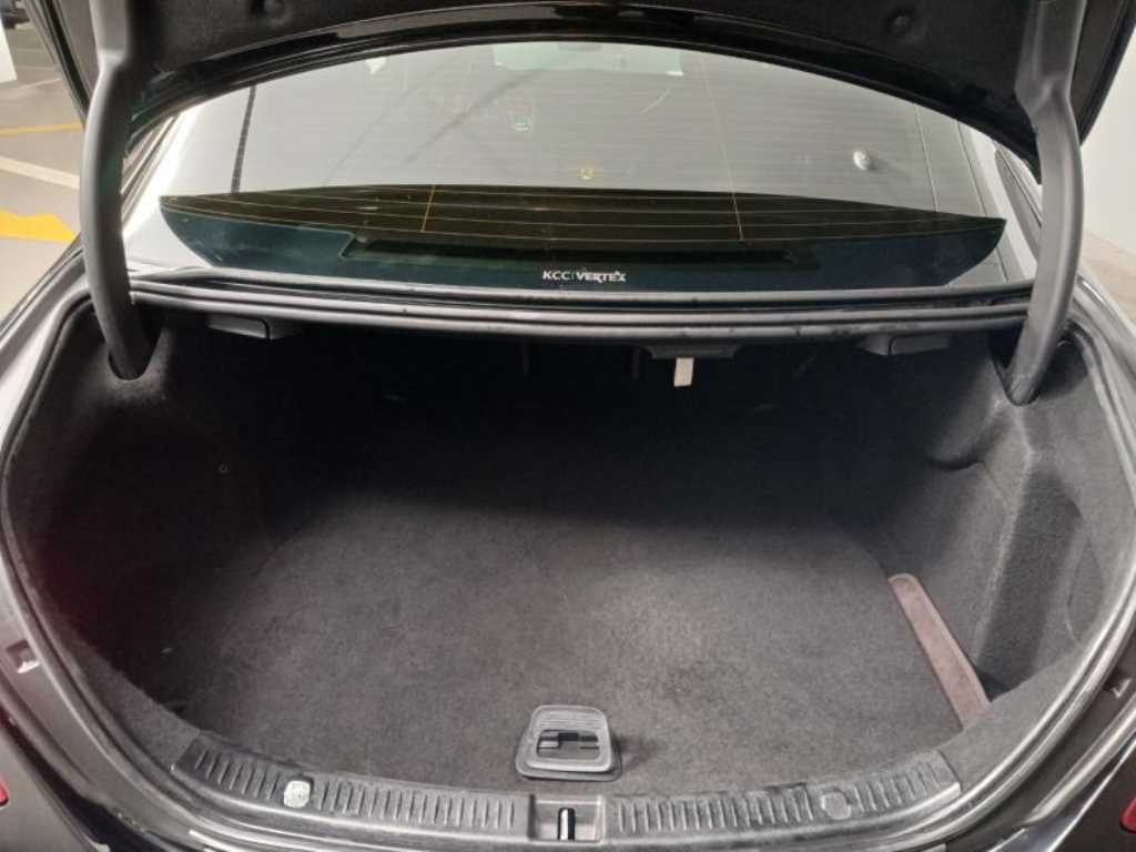 Mercedes Benz E class 2019 Negro - Importación desde Corea - HF Imports Iquique - Foto 18