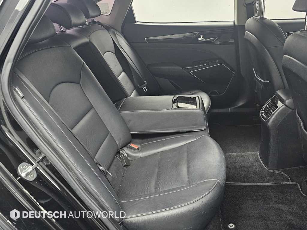 KIA K7 - Vista 12