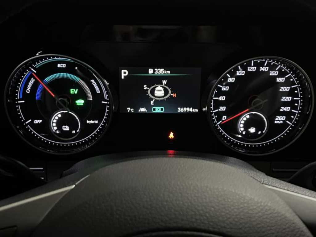 HYUNDAI Grandeur 2021 Blanco - Importación desde Corea - HF Imports Iquique - Foto 16