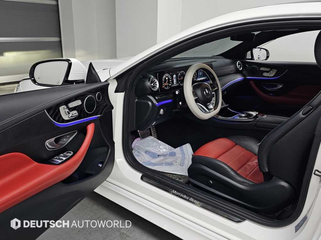 Mercedes Benz E class - Vista 11