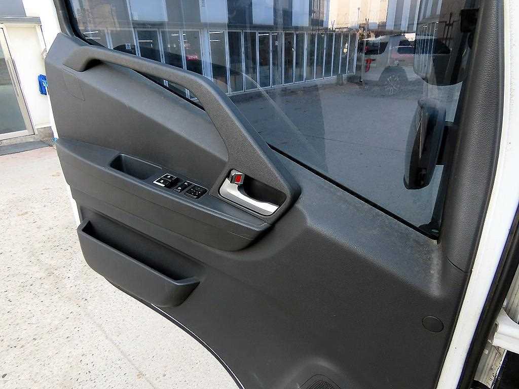 medium and large cargo Cargo - Vista 11