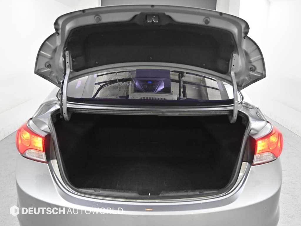 HYUNDAI Avante 2014 Gris - Importación desde Corea - HF Imports Iquique - Foto 20