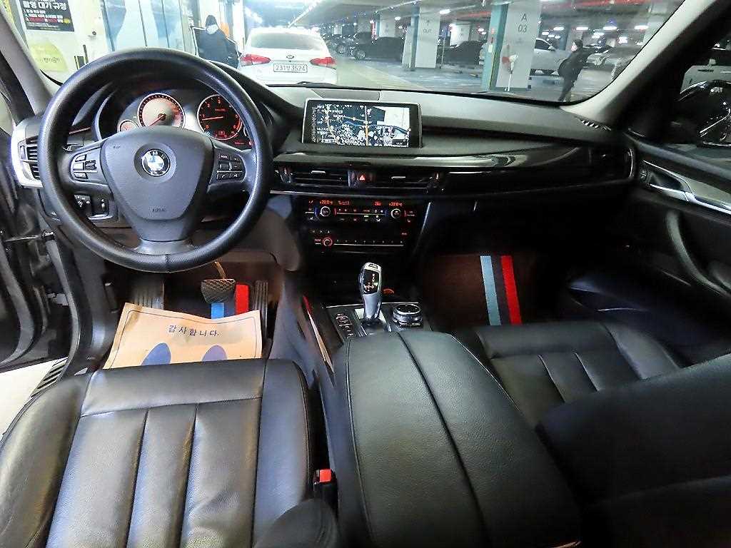 BMW X5 - Vista 10