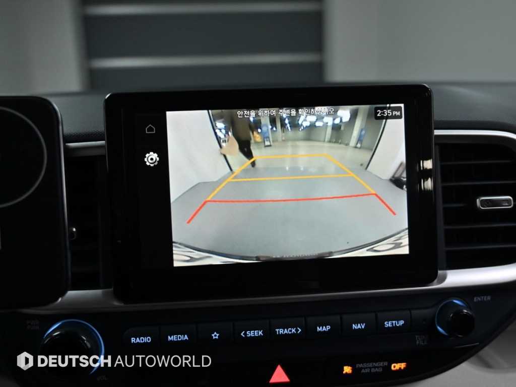 HYUNDAI Venue 2023 Blanco - Importación desde Corea - HF Imports Iquique - Foto 15