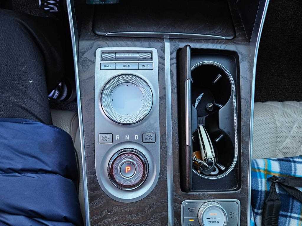 Genesis GV80 2022 Negro - Importación desde Corea - HF Imports Iquique - Foto 16