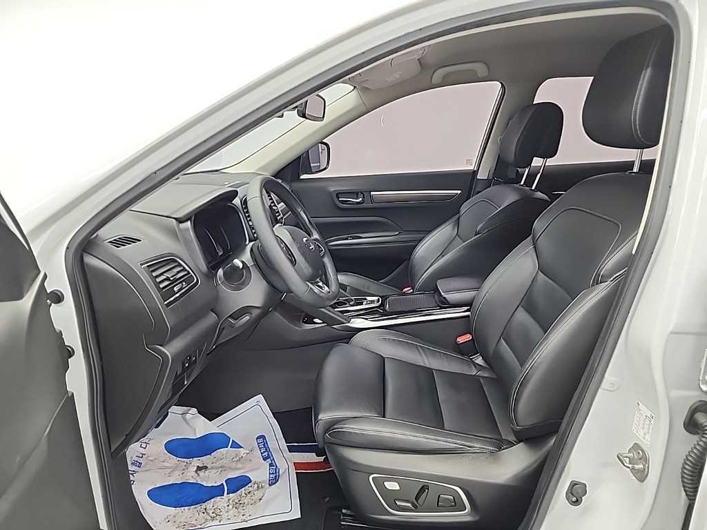 SAMSUNG QM6 - Vista 11