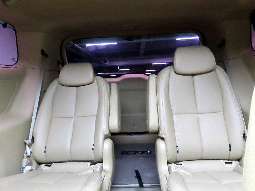 KIA Carnival 2016 Negro - Importación desde Corea - HF Imports Iquique - Foto 14