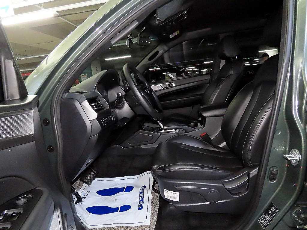 Ssangyong Rexton - Vista 6