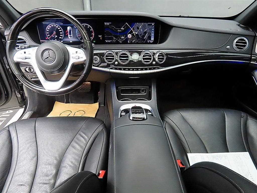 Mercedes Benz S Class - Vista 7