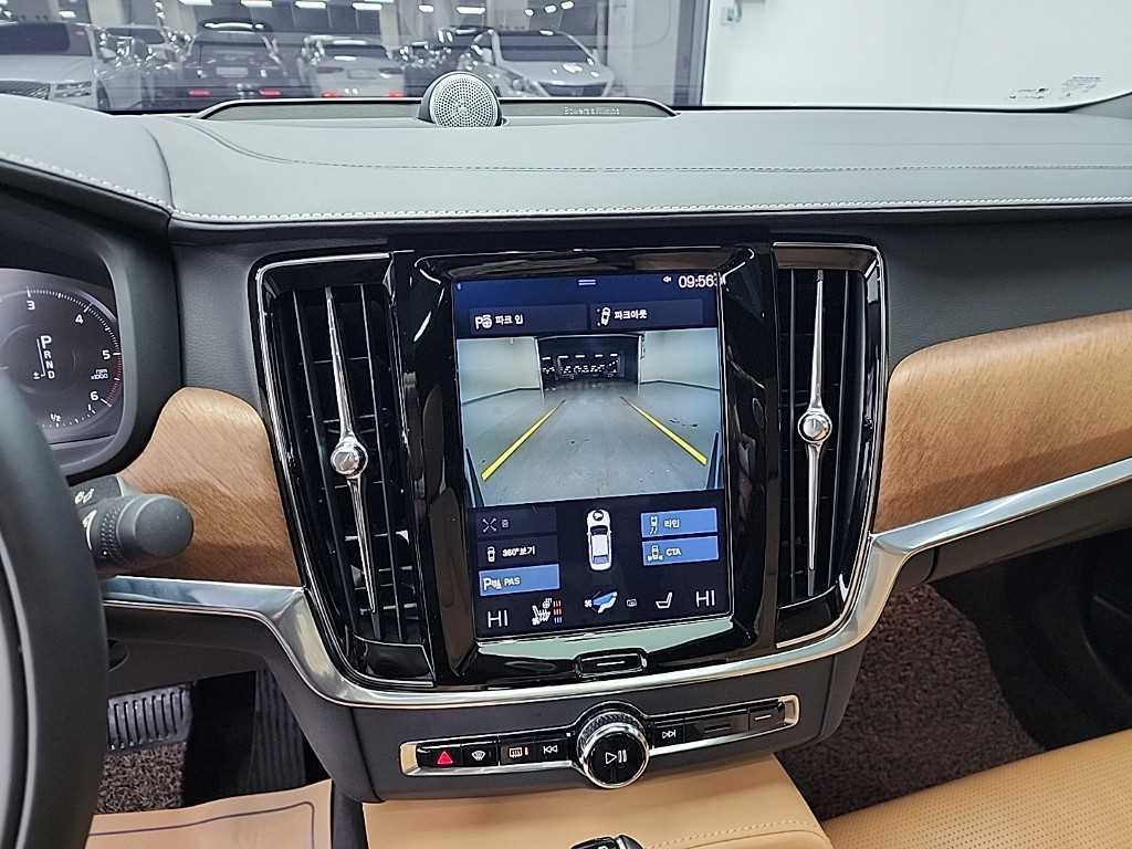 Volvo S90 - Vista 10