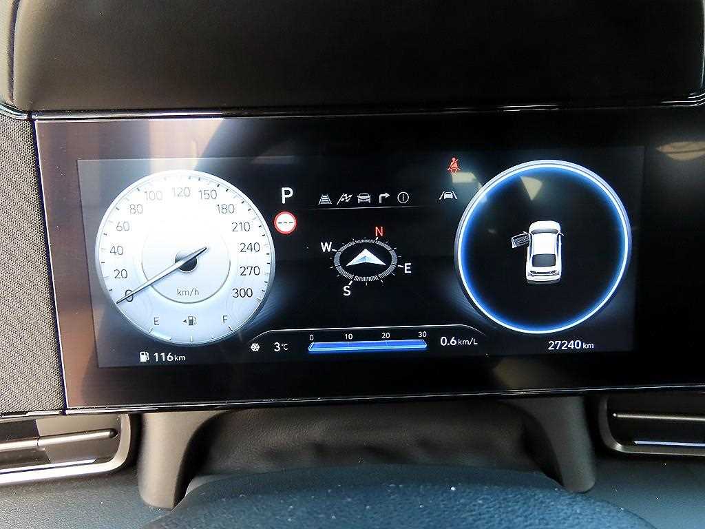 HYUNDAI Avante - Vista 9