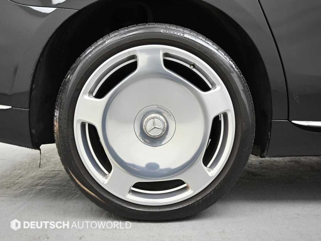 Mercedes Benz S Class - Vista 5