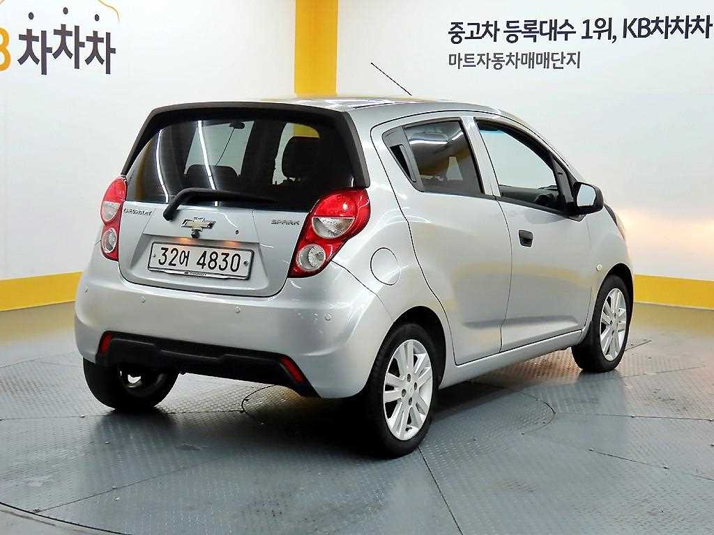 Chevrolet Spark - Vista 4