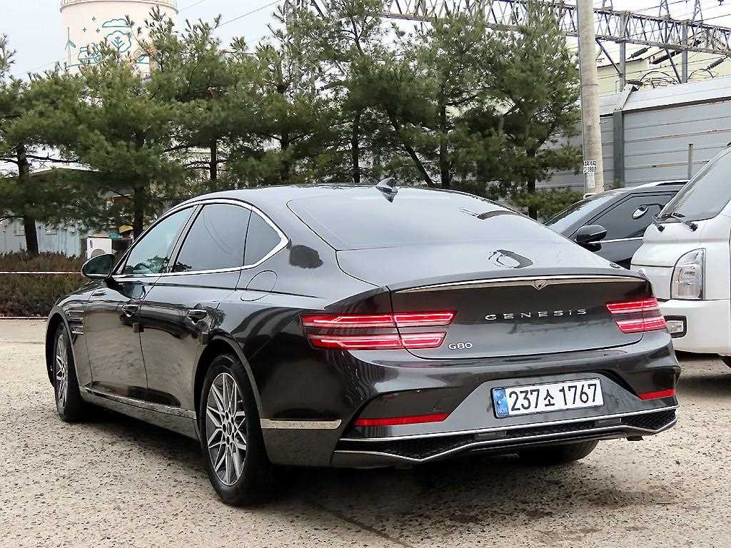 Genesis G80 - Vista 3