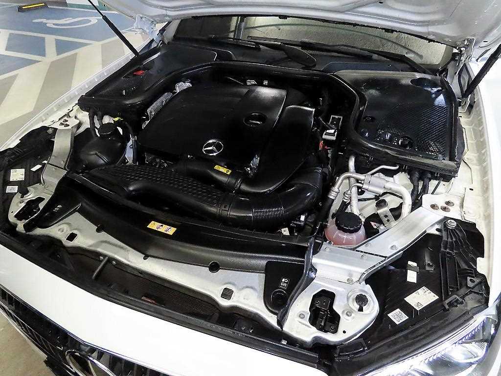 Mercedes Benz E class 2022 Blanco - Importación desde Corea - HF Imports Iquique - Foto 19