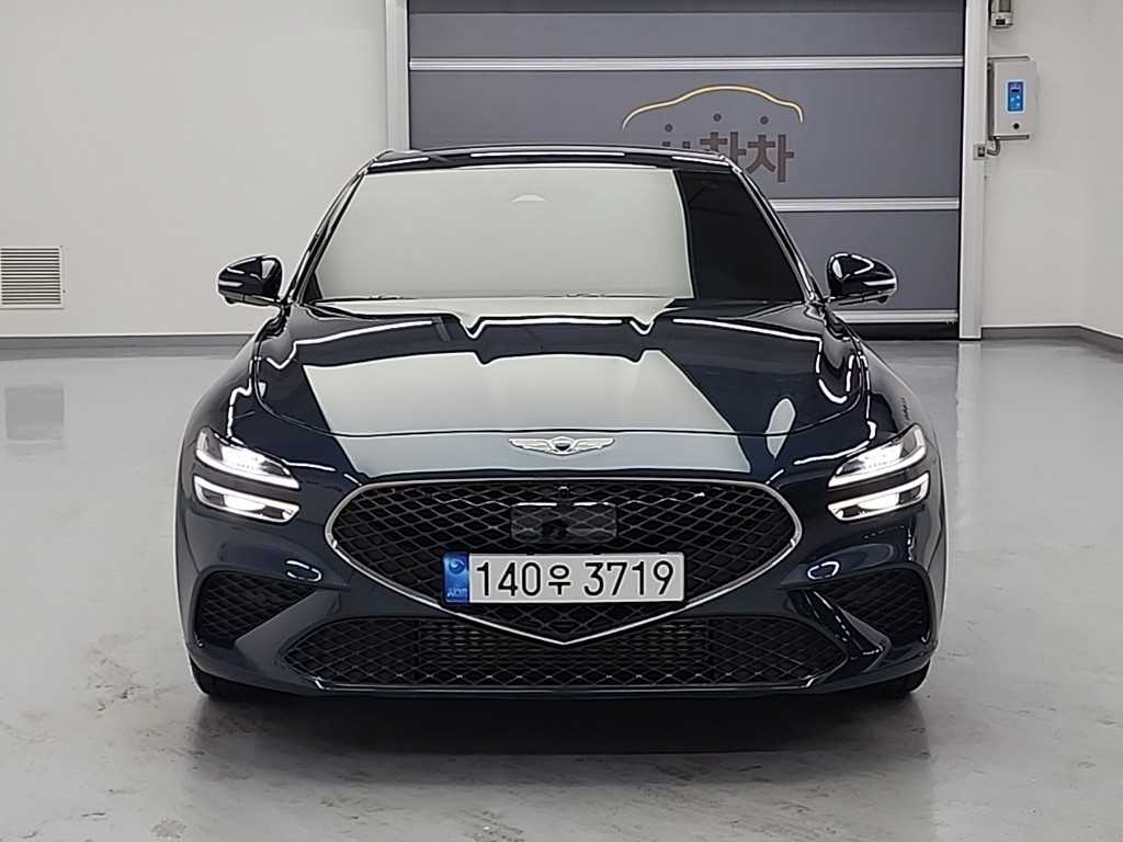 Genesis G70 - Vista 2