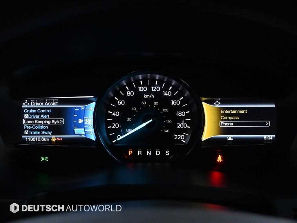 Ford Explorer - Vista 8