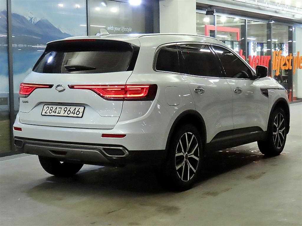 SAMSUNG QM6 - Vista 4